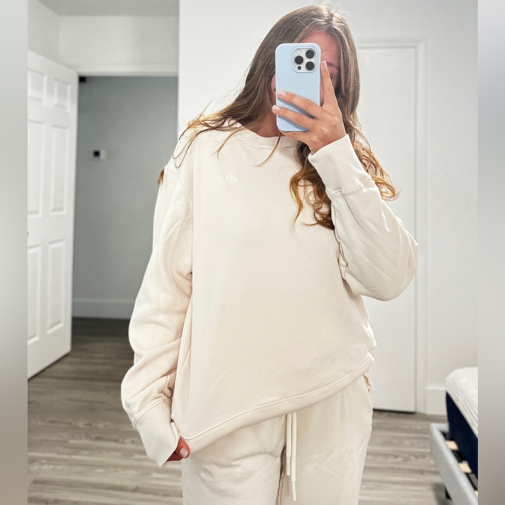 Adidas Swetaer and Sweatpants Set!